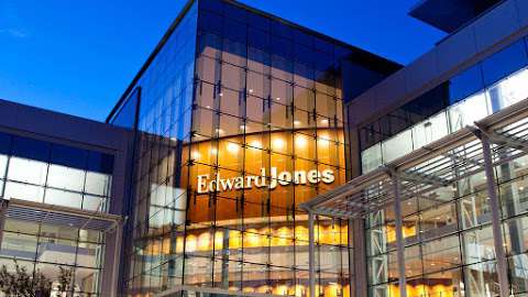 Edward Jones - Financial Advisor: Ken Wheelans